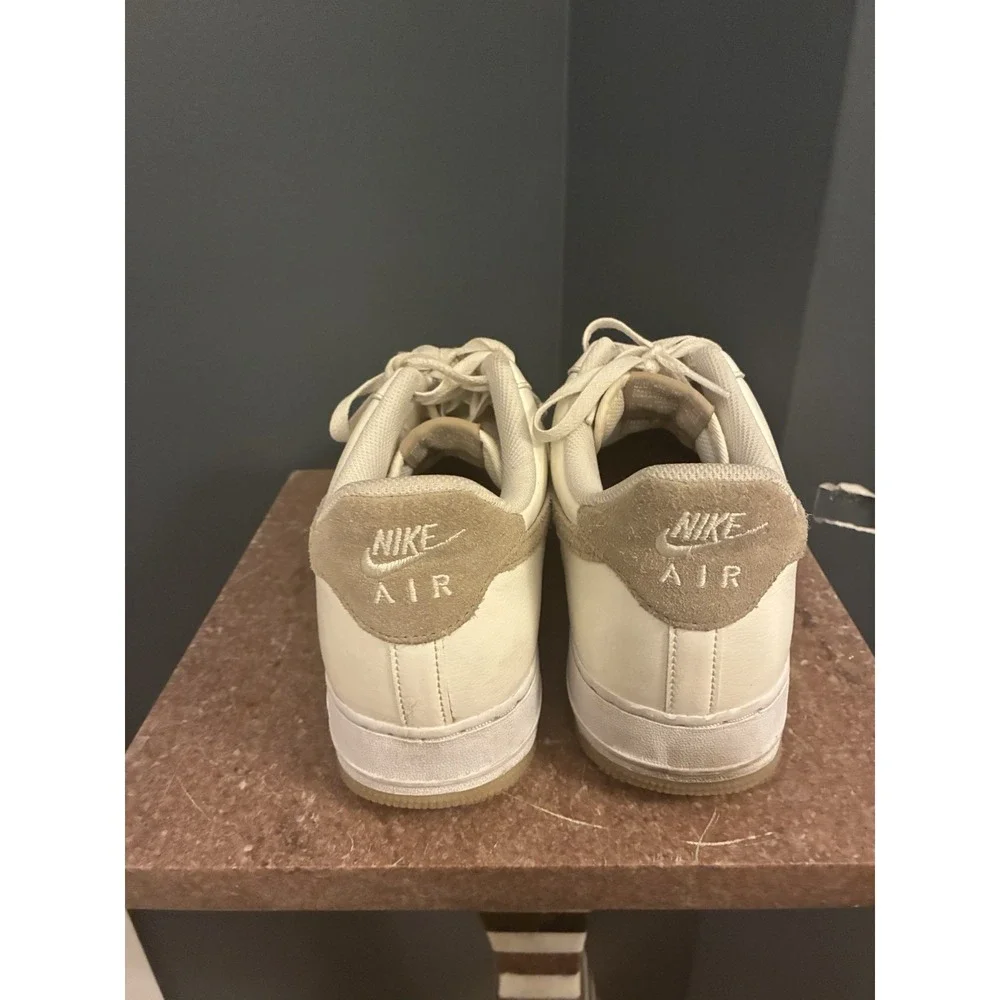 Nike Air Force 1 '07 LV8 Low‎ Coconut Milk Khaki Sail Men's Size 11